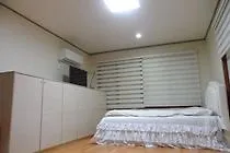 Hotel Airport Pineville Pension Jeju